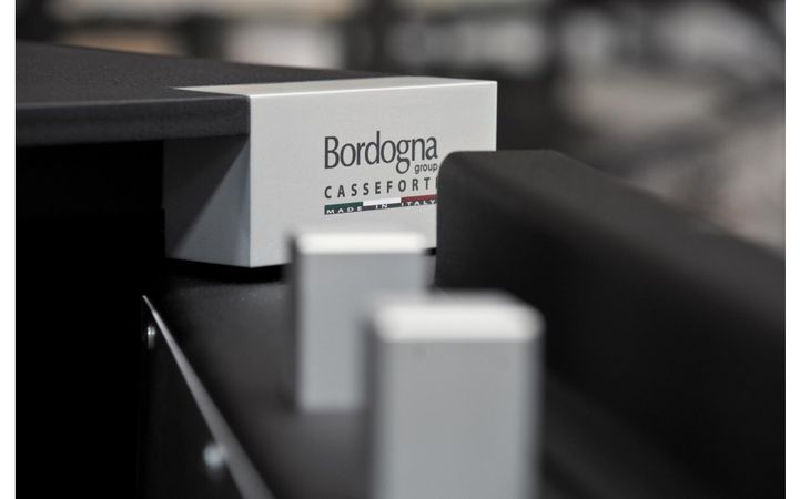  Bordogna Tresor schwarz