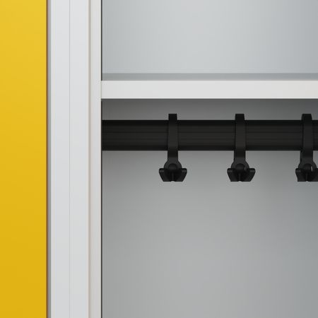 C+P Spind Evolo PLUS mit Sockel 3 Abteile 1950x