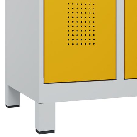 C+P Spind Evolo PLUS mit Füssen 1 Abteil 1950x3